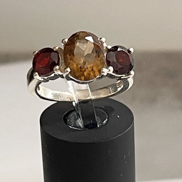 Unknown Jewelry - Three Stone Genuine Red Garnet Yellow Citrine Sterling Silver .925 Band Ring 7